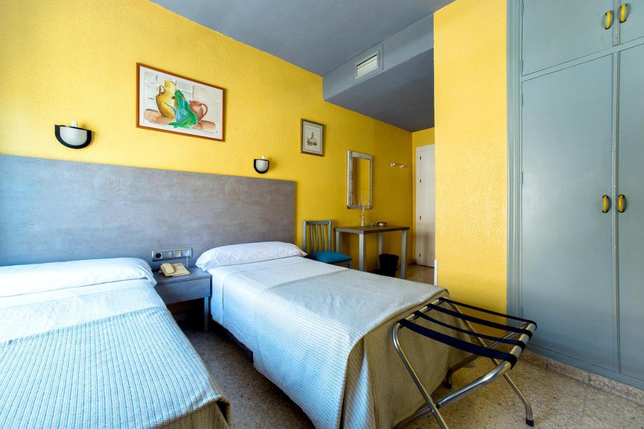 Hotel Universal Murcia Exterior photo